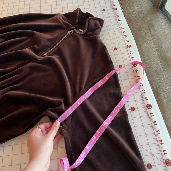 Liz Claiborne Liz Sport size XL brown velvet comfy pullover athletic lounge - Picture 14 of 16